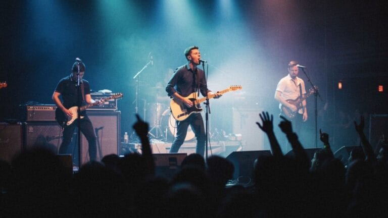 Bloc Party: Silent Alarm – Die tiefgründige Analyse eines Alternative-Rock-Meisterwerks