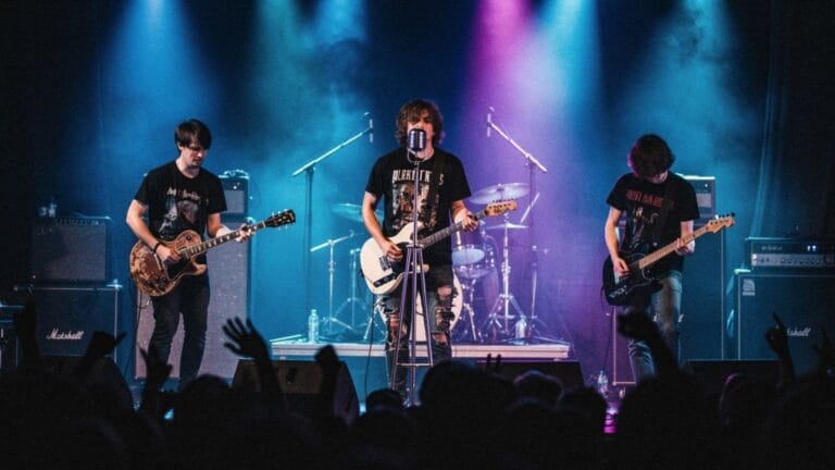 Wer sind die neuen Arctic Monkeys? Die aufstrebenden Stars des Alternative Rock 2026