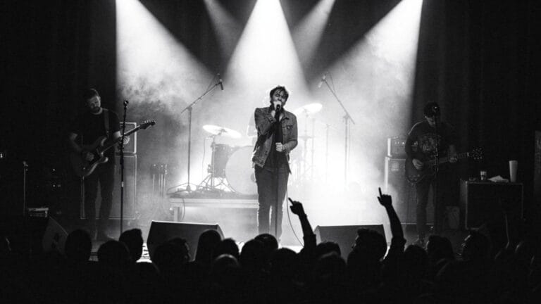 Fontaines D.C.: Poesie und Lärm – Die irische Post-Punk-Revolution geht weiter